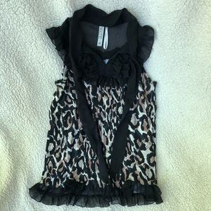 Kische sleeveless leopard  top